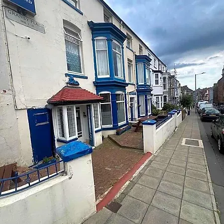 Granby 3*